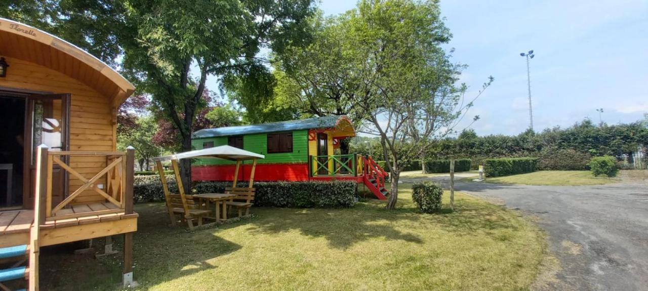 Camping De Rouergue Villefranche-de-Rouergue Eksteriør bilde