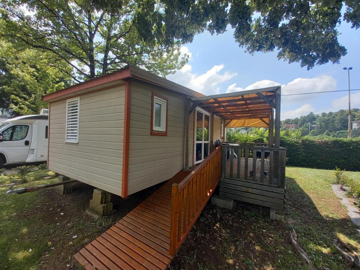 Camping De Rouergue Villefranche-de-Rouergue Eksteriør bilde